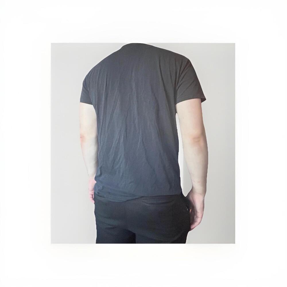 Monfrere Mens black Crewneck T-Shirt Size Medium